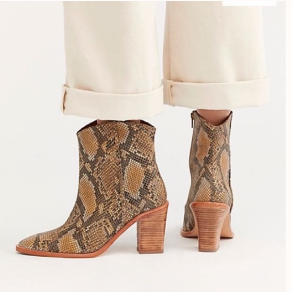Free People Barclay Snake Print Ankle Boot Size 41 US10/11 Leather Upper Boho
